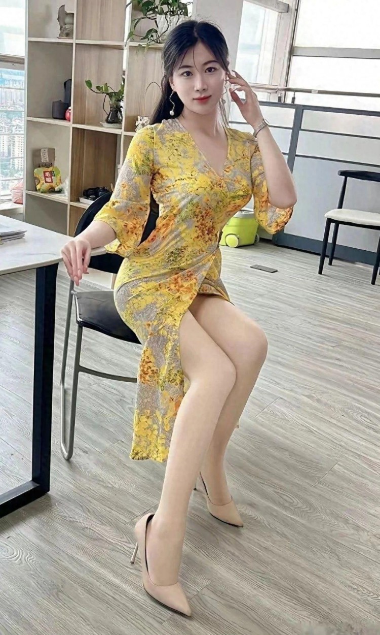 如何给微信附近人里面的美女打招呼更容易获得回复