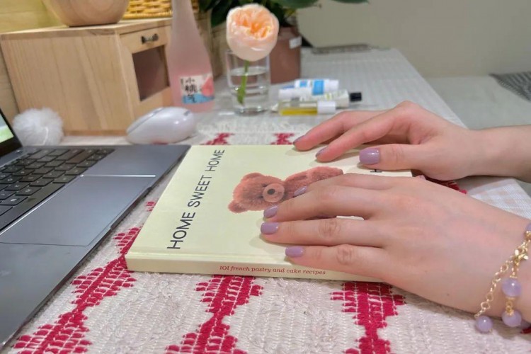 小红书被关进小黑屋含泪总结出3条避坑指南！