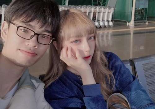 相识六个月奔现让人羡慕的SOUL情侣跨国爱恋