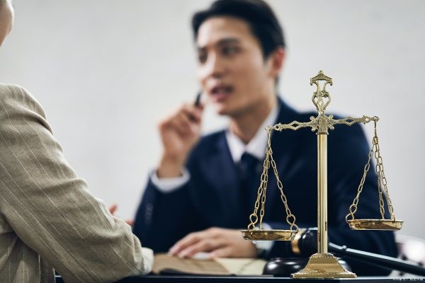 如何申请抖音小号？